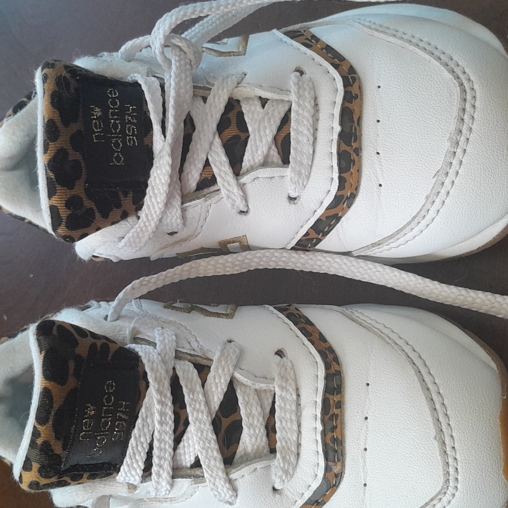 New Balance,  girls size 7